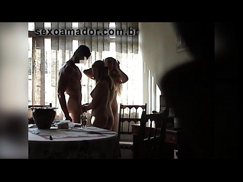 ❤️ 性友邀请巨无霸和他一起玩3P ❤❌ Sex video