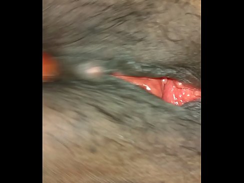 ❤️ 我的肥美阴部的传播使它喷出 ❤❌ Sex video