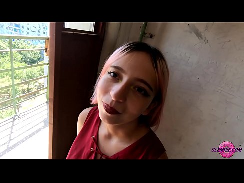 ❤️ 学生Sensual在内陆地区吸食陌生人--在他脸上射精 ❤❌ Sex video